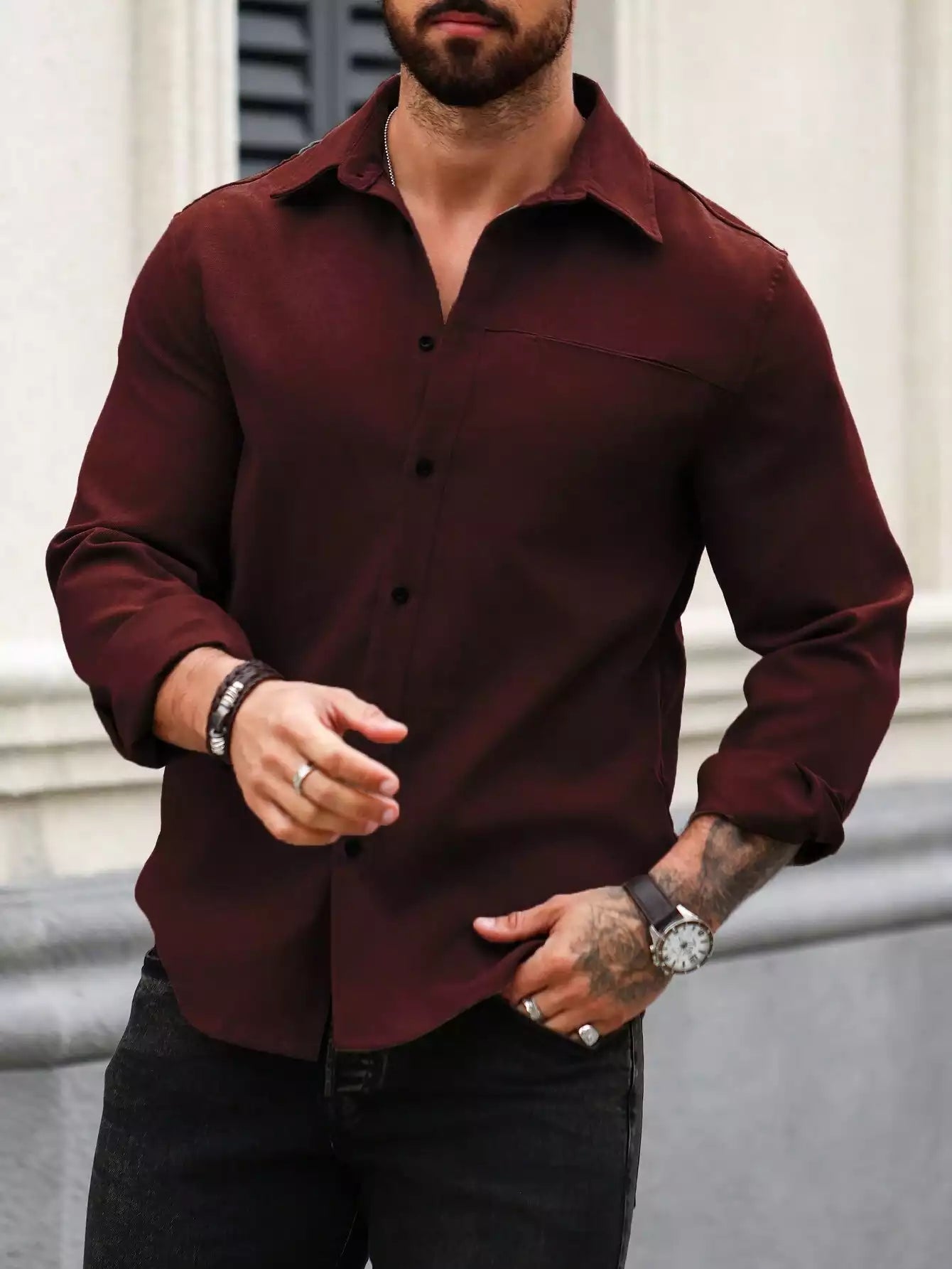 Camicia casual a maniche lunghe ampia tinta unita da uomo primavera ed estate, colore bordeaux 