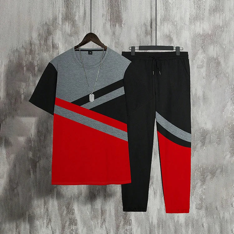 T-shirt e pantaloni coordinati da uomo con blocchi di colore nero e rosso